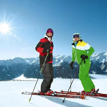 In Neukirchen By Wildkogelbahn * Neukirchen am Großvenediger